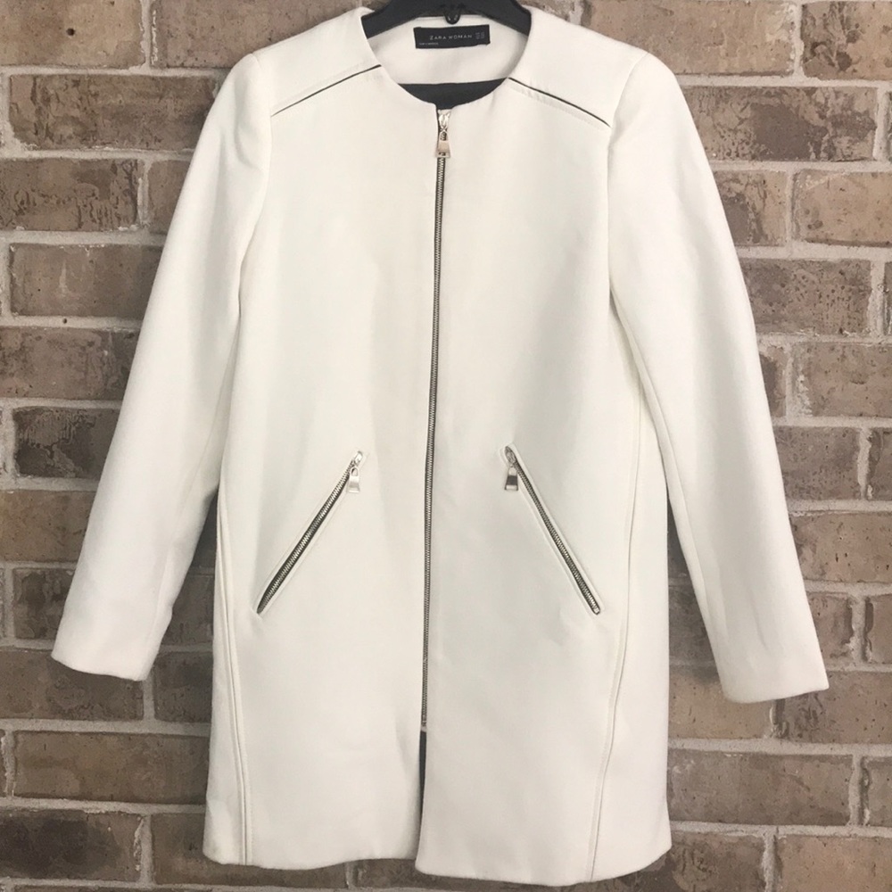 Zara Ivory stylish coat